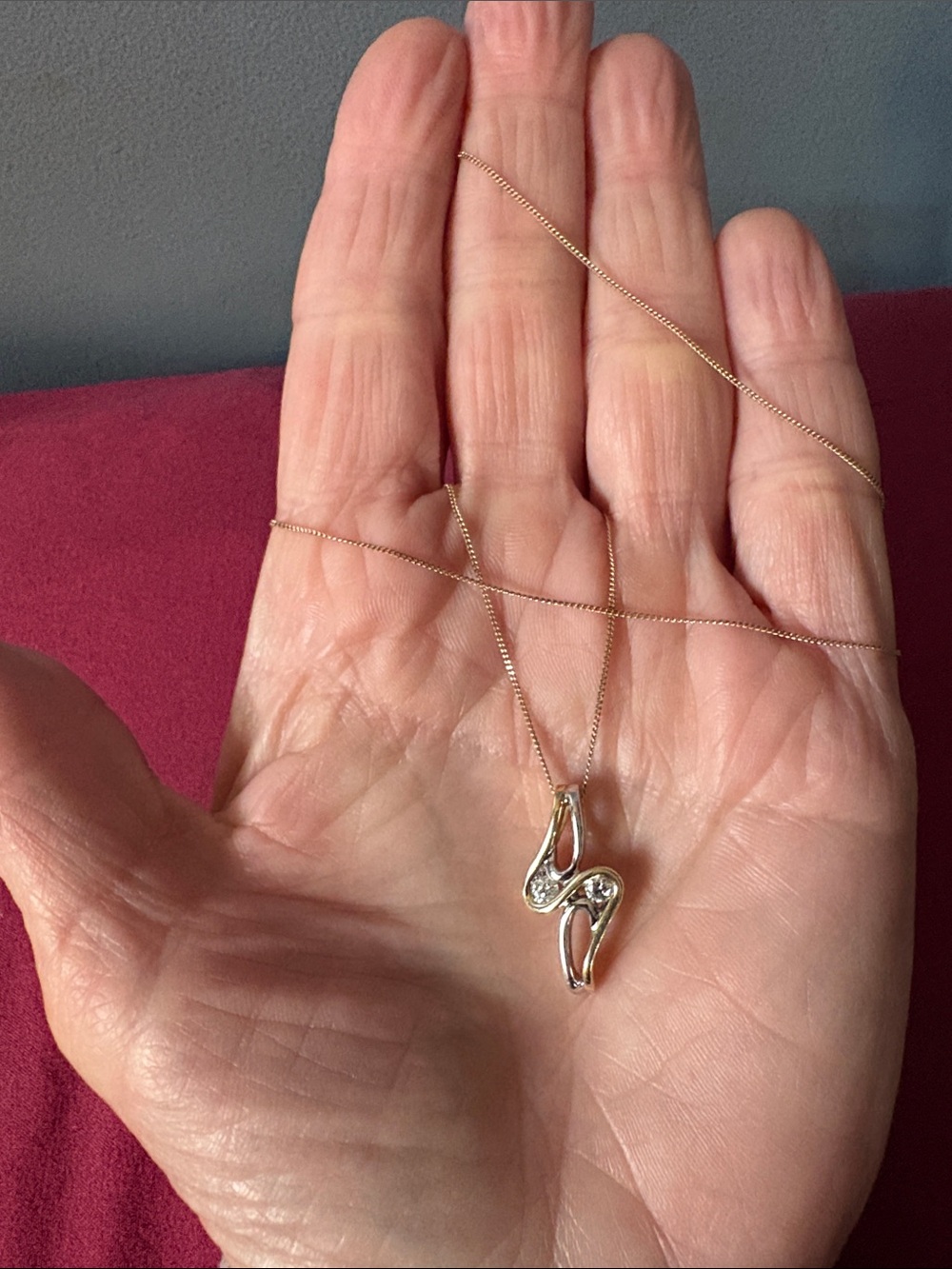 2 Fine Quality Diamonds, White & Yellow Gold Pendant Necklace.
Authentic w Box.